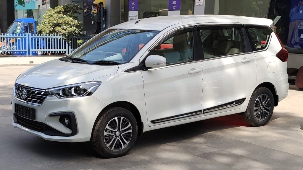 7 Seater Car